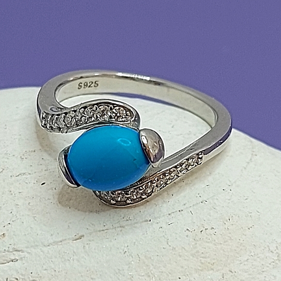 Natural Oval Blue Turquoise 8x6mm & Cz 925 Sterling Silver Ring 6 - Picture 4 of 11